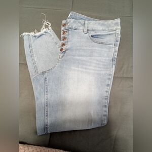 Maurices Super Skinny Mid Rise Size 18W